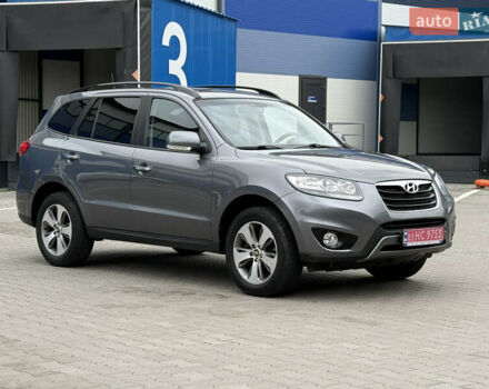 Сірий Хендай Санта Фе, об'ємом двигуна 2.2 л та пробігом 226 тис. км за 12250 $, фото 6 на Automoto.ua