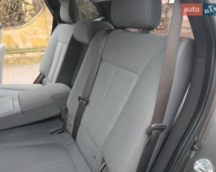 Серый Хендай Санта Фе, объемом двигателя 2.4 л и пробегом 237 тыс. км за 9999 $, фото 49 на Automoto.ua