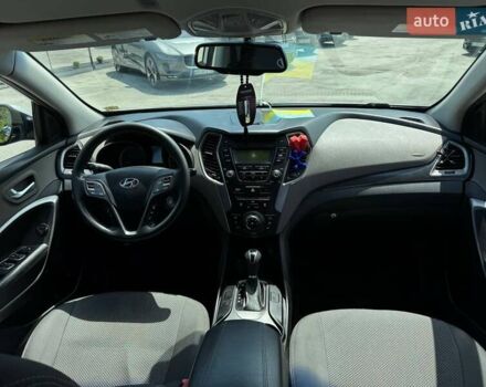 Хендай Санта Фе 2012 в Каменце-Подольском на Automoto.ua Серый Хендай Санта Фе, объемом двигателя 2.36 л и пробегом 192 тыс. км за 12500 $, фото 3 на Automoto.ua