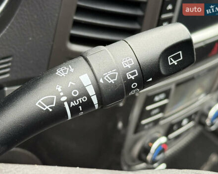 Сірий Хендай Санта Фе, об'ємом двигуна 2.2 л та пробігом 226 тис. км за 12250 $, фото 57 на Automoto.ua