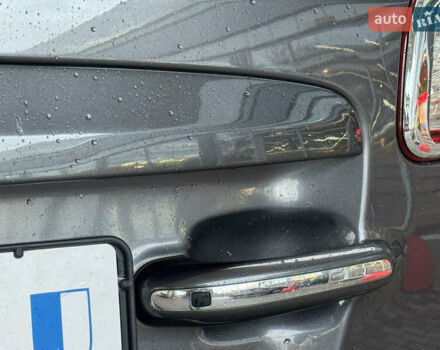 Сірий Хендай Санта Фе, об'ємом двигуна 2.2 л та пробігом 177 тис. км за 13999 $, фото 45 на Automoto.ua