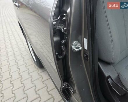 Серый Хендай Санта Фе, объемом двигателя 2.4 л и пробегом 237 тыс. км за 9999 $, фото 40 на Automoto.ua