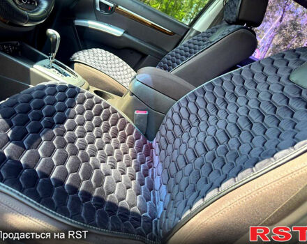 Серый Хендай Санта Фе, объемом двигателя 2.4 л и пробегом 170 тыс. км за 11450 $, фото 8 на Automoto.ua