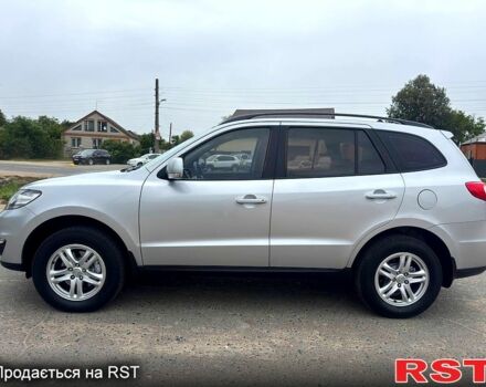 Хендай Санта Фе 2012 в Ахтырке на Automoto.ua Серый Хендай Санта Фе, объемом двигателя 2.4 л и пробегом 142 тыс. км за 11900 $, фото 3 на Automoto.ua