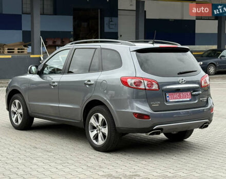 Хендай Санта Фе 2012 в Ровно на Automoto.ua Серый Хендай Санта Фе, объемом двигателя 2.2 л и пробегом 226 тыс. км за 12950 $, фото 12 на Automoto.ua