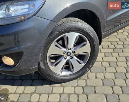 Хендай Санта Фе 2012 в Ивано-Франковске на Automoto.ua Серый Хендай Санта Фе, объемом двигателя 2.2 л и пробегом 182 тыс. км за 14650 $, фото 18 на Automoto.ua