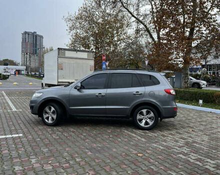 Серый Хендай Санта Фе, объемом двигателя 2.2 л и пробегом 158 тыс. км за 13800 $, фото 3 на Automoto.ua