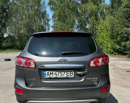 Хендай Санта Фе 2012 в Житомире на Automoto.ua Серый Хендай Санта Фе, объемом двигателя 2.2 л и пробегом 263 тыс. км за 14321 $, фото 4 на Automoto.ua