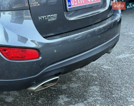 Серый Хендай Санта Фе, объемом двигателя 2.2 л и пробегом 225 тыс. км за 13850 $, фото 21 на Automoto.ua