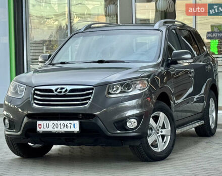 Сірий Хендай Санта Фе, об'ємом двигуна 2.2 л та пробігом 177 тис. км за 13999 $, фото 1 на Automoto.ua