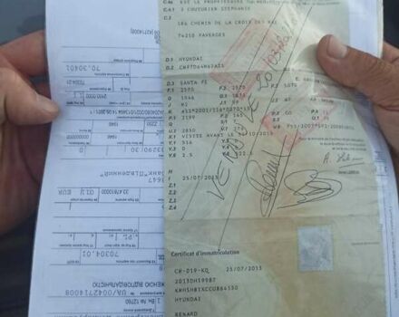 Сірий Хендай Санта Фе, об'ємом двигуна 2.2 л та пробігом 245 тис. км за 14100 $, фото 11 на Automoto.ua