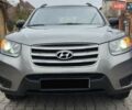 Серый Хендай Санта Фе, объемом двигателя 2.4 л и пробегом 237 тыс. км за 9999 $, фото 10 на Automoto.ua