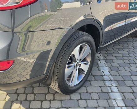 Хендай Санта Фе 2012 в Ивано-Франковске на Automoto.ua Серый Хендай Санта Фе, объемом двигателя 2.2 л и пробегом 182 тыс. км за 14650 $, фото 41 на Automoto.ua