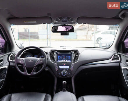 Сірий Хендай Санта Фе, об'ємом двигуна 2 л та пробігом 154 тис. км за 15500 $, фото 9 на Automoto.ua