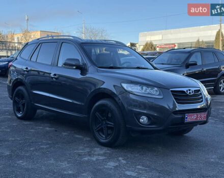 Серый Хендай Санта Фе, объемом двигателя 2.2 л и пробегом 225 тыс. км за 13850 $, фото 5 на Automoto.ua