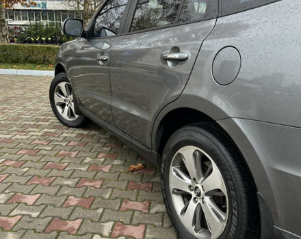 Серый Хендай Санта Фе, объемом двигателя 2.2 л и пробегом 158 тыс. км за 13800 $, фото 14 на Automoto.ua