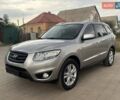 Серый Хендай Санта Фе, объемом двигателя 2 л и пробегом 189 тыс. км за 11980 $, фото 3 на Automoto.ua