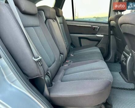 Сірий Хендай Санта Фе, об'ємом двигуна 2.2 л та пробігом 269 тис. км за 13900 $, фото 30 на Automoto.ua