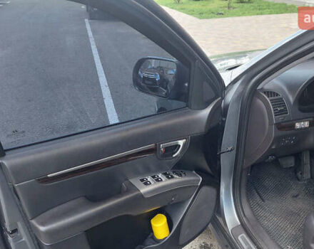 Хендай Санта Фе 2012 в Киеве на Automoto.ua Серый Хендай Санта Фе, объемом двигателя 2.2 л и пробегом 211 тыс. км за 14200 $, фото 7 на Automoto.ua