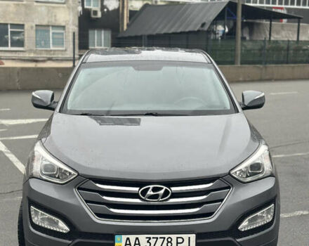 Сірий Хендай Санта Фе, об'ємом двигуна 2.2 л та пробігом 203 тис. км за 15700 $, фото 3 на Automoto.ua