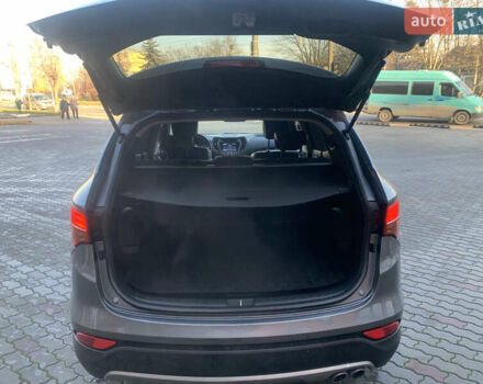 Серый Хендай Санта Фе, объемом двигателя 2.2 л и пробегом 177 тыс. км за 18700 $, фото 14 на Automoto.ua