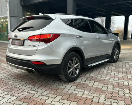 Серый Хендай Санта Фе, объемом двигателя 2 л и пробегом 212 тыс. км за 11500 $, фото 9 на Automoto.ua