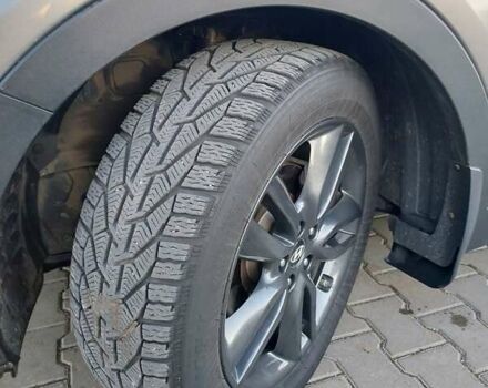 Сірий Хендай Санта Фе, об'ємом двигуна 2 л та пробігом 161 тис. км за 16500 $, фото 24 на Automoto.ua