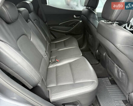 Сірий Хендай Санта Фе, об'ємом двигуна 2.2 л та пробігом 183 тис. км за 16999 $, фото 40 на Automoto.ua
