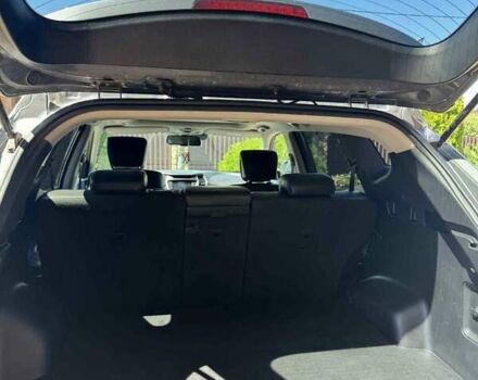 Серый Хендай Санта Фе, объемом двигателя 2.2 л и пробегом 250 тыс. км за 15900 $, фото 7 на Automoto.ua