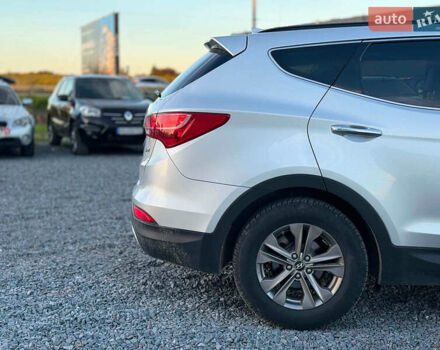 Хендай Санта Фе 2013 в Львове на Automoto.ua Серый Хендай Санта Фе, объемом двигателя 2.4 л и пробегом 173 тыс. км за 12390 $, фото 5 на Automoto.ua