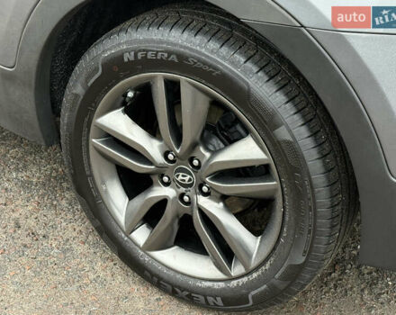 Сірий Хендай Санта Фе, об'ємом двигуна 2.2 л та пробігом 183 тис. км за 16999 $, фото 21 на Automoto.ua