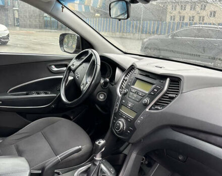 Сірий Хендай Санта Фе, об'ємом двигуна 2.2 л та пробігом 203 тис. км за 15700 $, фото 19 на Automoto.ua