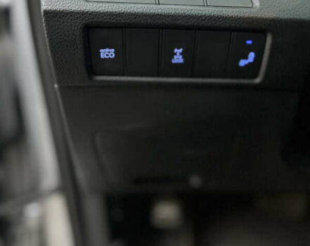 Серый Хендай Санта Фе, объемом двигателя 2 л и пробегом 212 тыс. км за 11500 $, фото 26 на Automoto.ua