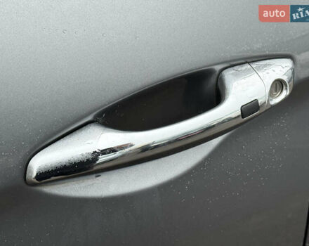 Сірий Хендай Санта Фе, об'ємом двигуна 2.2 л та пробігом 183 тис. км за 16999 $, фото 19 на Automoto.ua