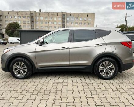 Серый Хендай Санта Фе, объемом двигателя 2.36 л и пробегом 189 тыс. км за 12800 $, фото 5 на Automoto.ua