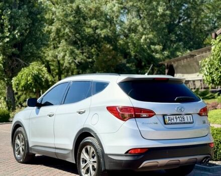 Сірий Хендай Санта Фе, об'ємом двигуна 2.2 л та пробігом 279 тис. км за 14400 $, фото 2 на Automoto.ua