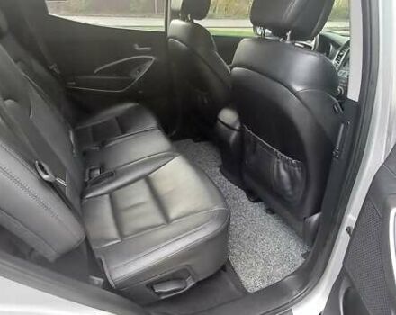 Хендай Санта Фе 2013 в Могилев-Подольском на Automoto.ua Серый Хендай Санта Фе, объемом двигателя 2.2 л и пробегом 209 тыс. км за 17600 $, фото 19 на Automoto.ua