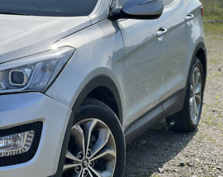 Сірий Хендай Санта Фе, об'ємом двигуна 2 л та пробігом 209 тис. км за 17900 $, фото 7 на Automoto.ua