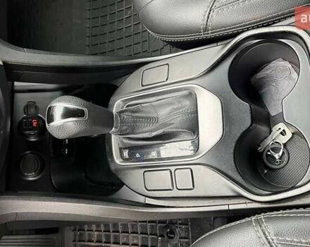 Серый Хендай Санта Фе, объемом двигателя 2.36 л и пробегом 189 тыс. км за 12800 $, фото 20 на Automoto.ua