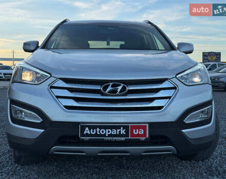 Хендай Санта Фе 2013 в Львове на Automoto.ua Серый Хендай Санта Фе, объемом двигателя 2.4 л и пробегом 173 тыс. км за 12390 $, фото 2 на Automoto.ua