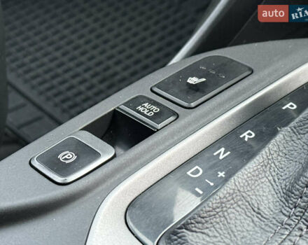 Сірий Хендай Санта Фе, об'ємом двигуна 2.2 л та пробігом 183 тис. км за 16999 $, фото 64 на Automoto.ua