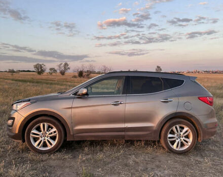 Серый Хендай Санта Фе, объемом двигателя 2 л и пробегом 190 тыс. км за 14000 $, фото 12 на Automoto.ua