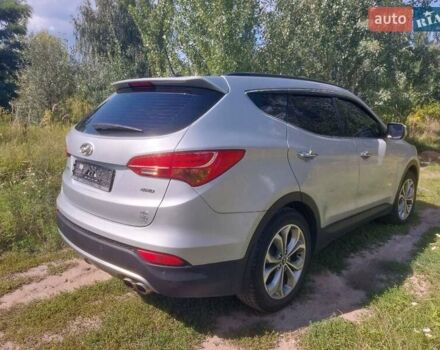 Серый Хендай Санта Фе, объемом двигателя 2.36 л и пробегом 157 тыс. км за 17500 $, фото 2 на Automoto.ua