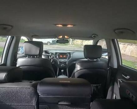 Хендай Санта Фе 2013 в Могилев-Подольском на Automoto.ua Серый Хендай Санта Фе, объемом двигателя 2.2 л и пробегом 209 тыс. км за 17600 $, фото 29 на Automoto.ua