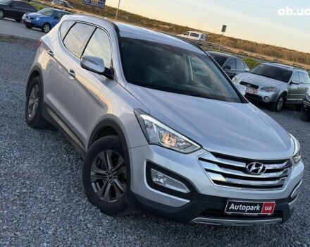 Серый Хендай Санта Фе, объемом двигателя 2.4 л и пробегом 173 тыс. км за 12390 $, фото 3 на Automoto.ua