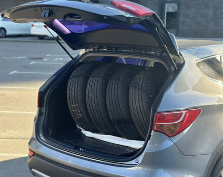 Сірий Хендай Санта Фе, об'ємом двигуна 2.2 л та пробігом 203 тис. км за 15700 $, фото 42 на Automoto.ua