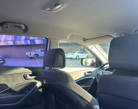 Сірий Хендай Санта Фе, об'ємом двигуна 2.2 л та пробігом 203 тис. км за 15700 $, фото 27 на Automoto.ua