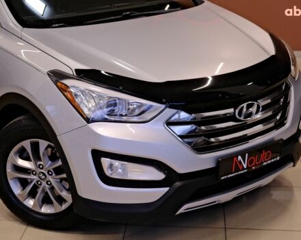 Серый Хендай Санта Фе, объемом двигателя 2 л и пробегом 147 тыс. км за 14500 $, фото 2 на Automoto.ua