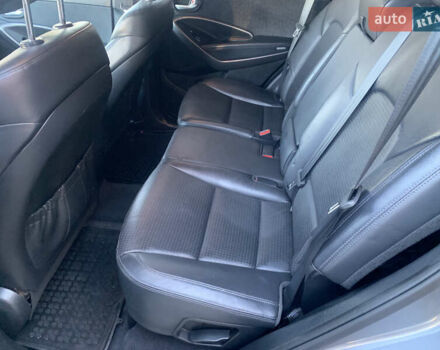 Серый Хендай Санта Фе, объемом двигателя 2.2 л и пробегом 177 тыс. км за 18700 $, фото 19 на Automoto.ua