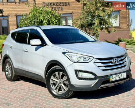 Серый Хендай Санта Фе, объемом двигателя 2.2 л и пробегом 290 тыс. км за 13700 $, фото 6 на Automoto.ua